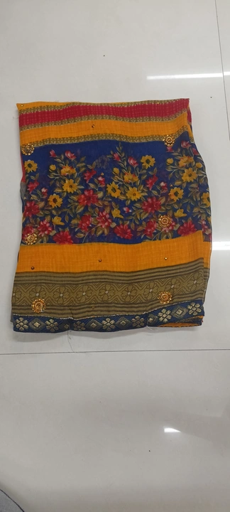 Print saree uploaded by Amit textiles on 6/7/2023