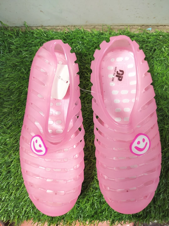 Women's footwear uploaded by Om Sai enterprises on 6/7/2023