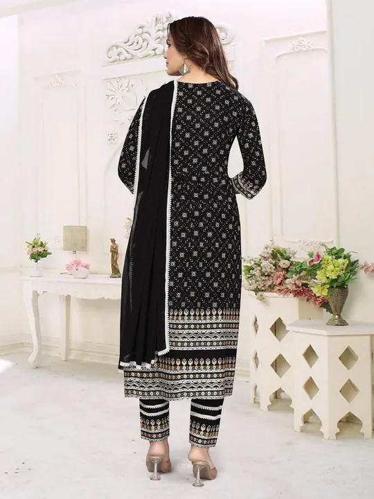 Fency drsinger reyon kurti pent dupatta set uploaded by Maa enterprise on 6/8/2023