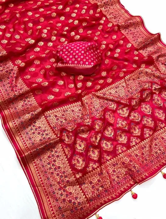 Viscose Silk Fabric Contrast Matching Samosa Bordar With Weaving Zari Butti Blouse uploaded by Miss Lifestyle on 6/8/2023