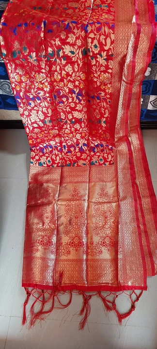 KASHMIRI SLIK SAREES WITH BLOUSE PIECES GOOD QUALITY  uploaded by SAMRIDDHA'S CREATIONS on 6/8/2023