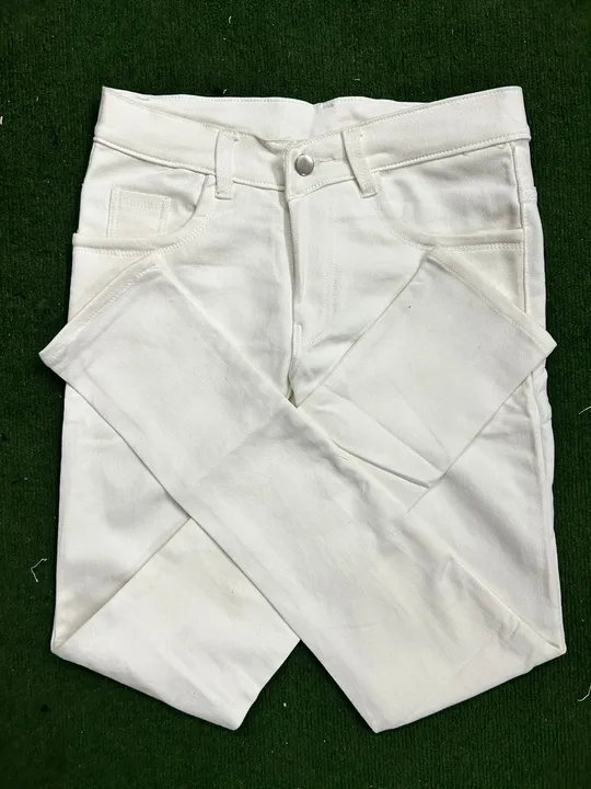White Jeans uploaded by business on 6/8/2023