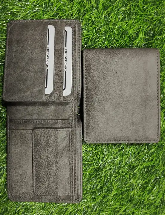 Leather wallet  uploaded by S R Leather goods on 6/8/2023
