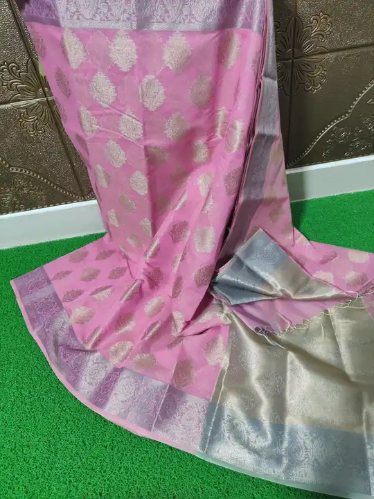 Banarasi silk saree  uploaded by Banarasi Silk Sarees on 6/8/2023