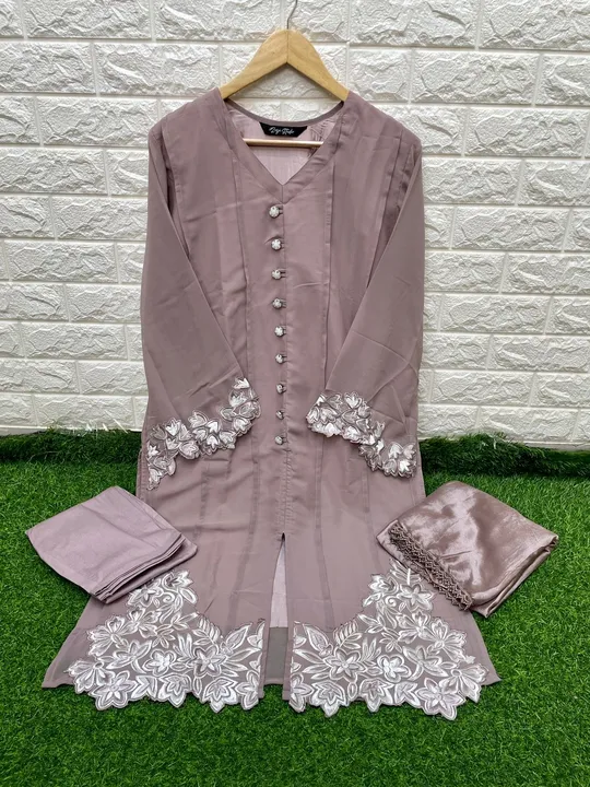 🌟 *New Launch Collection  Kurti With Pant & Fancy Duptta.......*🌟💞

                *D.No.#ZS-111 uploaded by Fashion Textile  on 6/8/2023