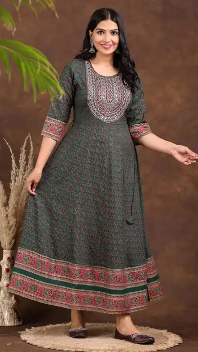 M to XXL, printed gown with handwork on yoke and foil work on hemline and sleeves. uploaded by Online Ladies Dresses on 6/8/2023