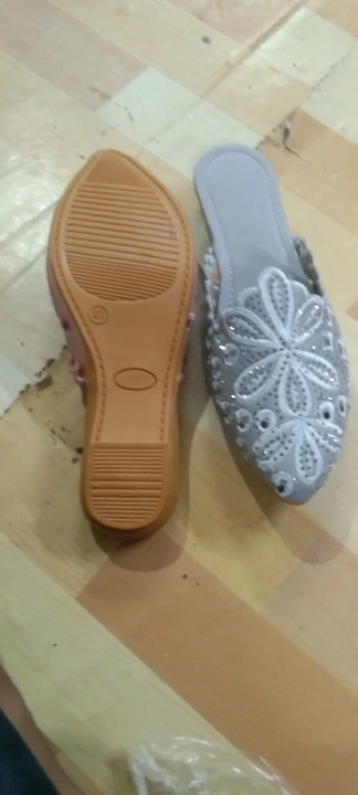 Sandal uploaded by Faiz Alvi foot wear girls on 6/9/2023