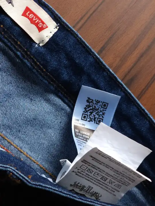 Levi's jeans uploaded by AM ENTERPRISES on 6/9/2023