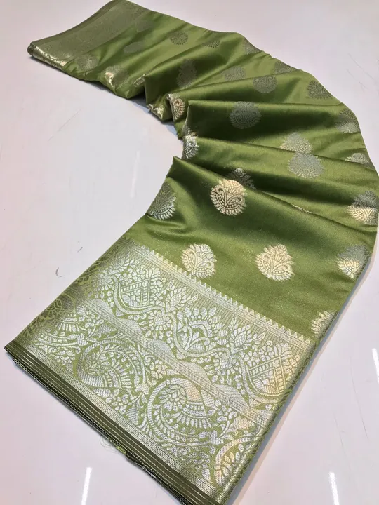 ⚜️⚜️⚜️⚜️⚜️⚜️⚜️⚜️⚜️⚜️⚜️

*CATALOG:UNNATI*

Pure muslin organza silk saree with silver zari weaved all uploaded by Divya Fashion on 6/9/2023