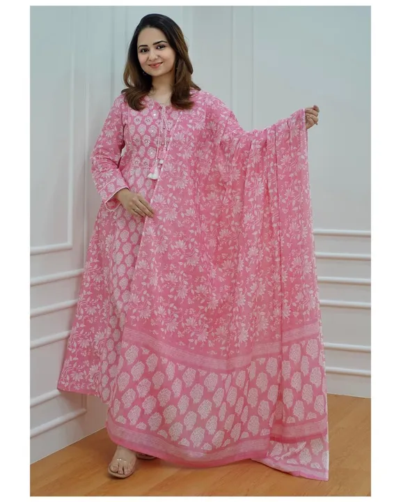 Baby Pink Cambric Cotton Kurti Pant Dupatta Set  uploaded by SEVEN THREADS COLLECTION on 6/9/2023