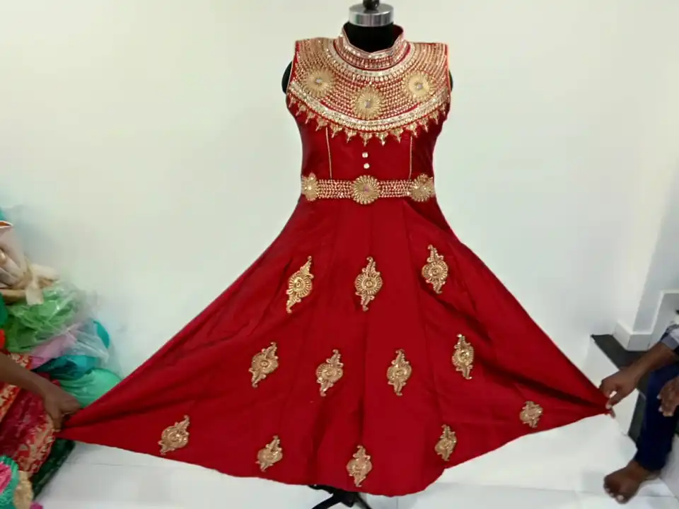 Tafeta gaun  uploaded by Neha dresses on 6/9/2023