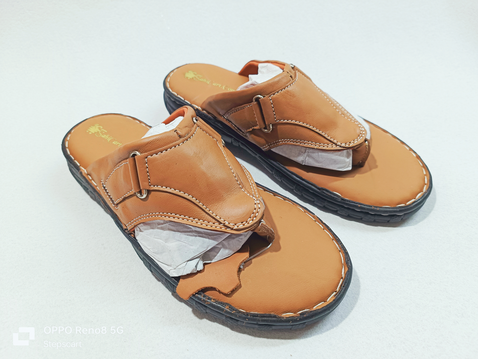 Genuine Leather Men's Flip flops Slippers  uploaded by Stepscart Geniune Leathers Goods Products on 6/9/2023