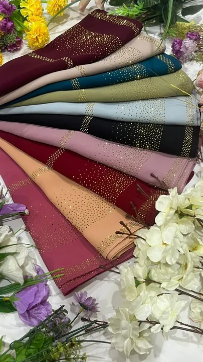 Eid collection..!!
New chiffon heavy stonework….
Set rate 132……10 piece set ( color choosing possibl uploaded by Zainab_hijab_official  on 6/9/2023
