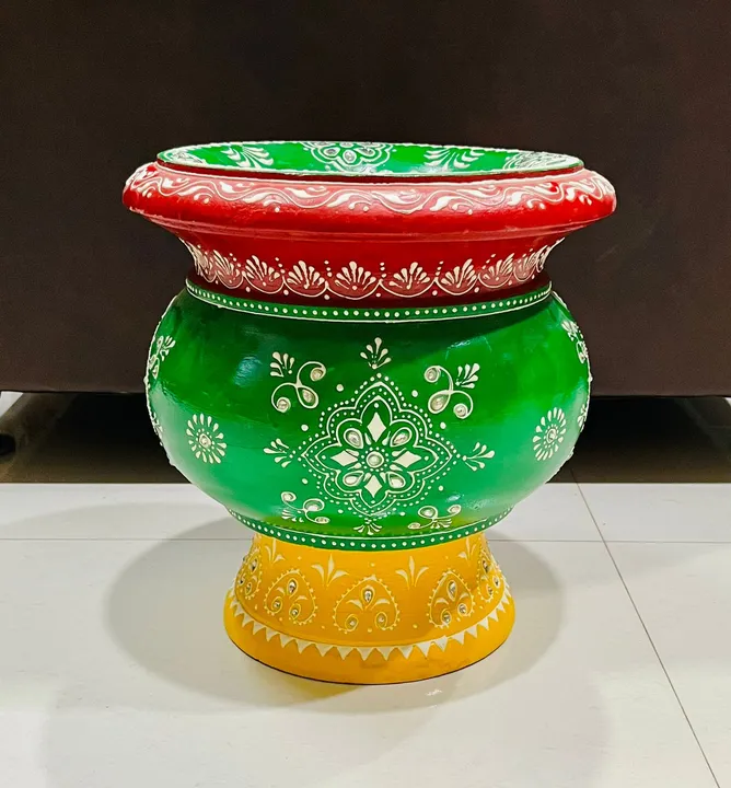 Woodem flowerpot with painted uploaded by Subham handicrafts on 6/9/2023