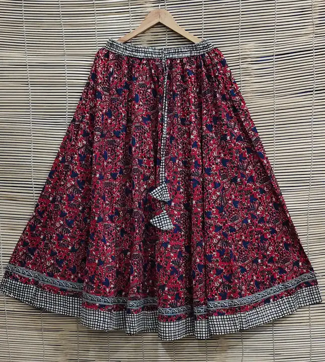 New Dhamaka of cotton skirt

🪴Now available only COTTON skirt🪴


🪴Skirt flair 5 mtr
🪴Skirt l uploaded by Ayush Handicarft on 4/30/2024