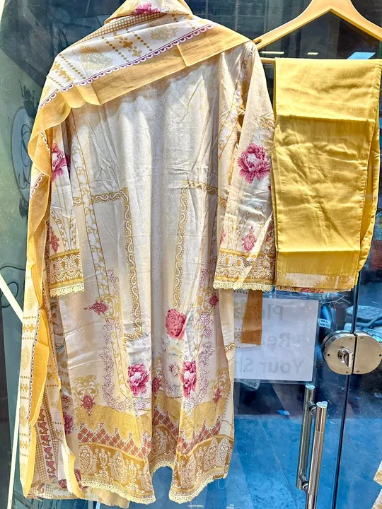 Pakistani suit  uploaded by Ayat collection on 6/9/2023