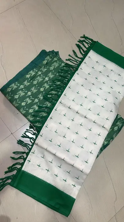 Product uploaded by Srimahalaxmi ikkat handlooms on 6/9/2023