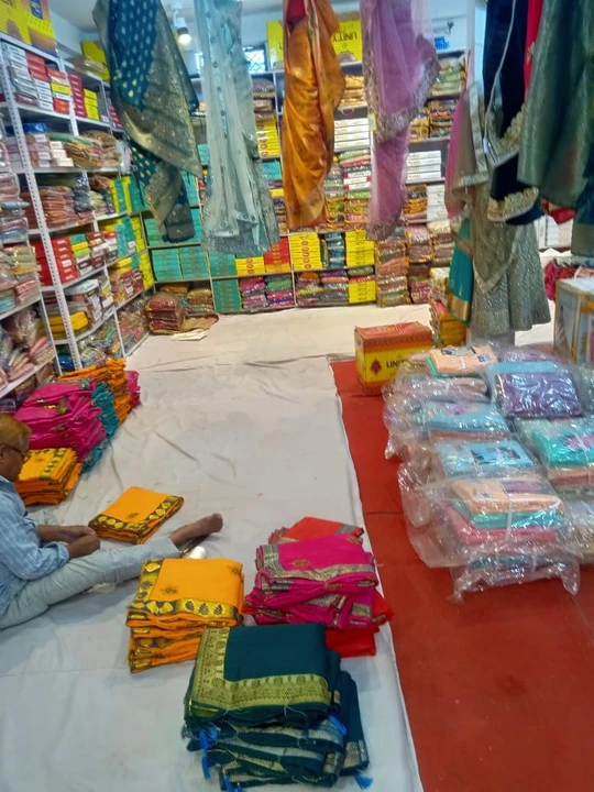 Shop Store Images of Hena silk saree