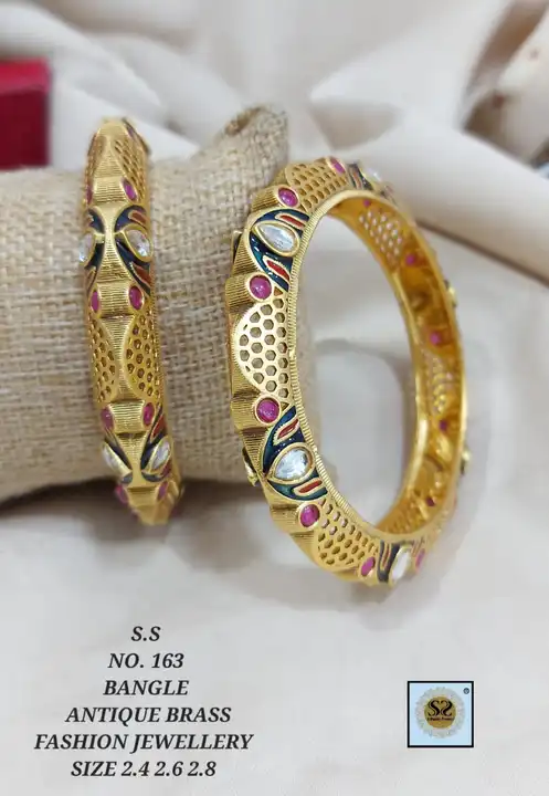 Openable antique brass bangles uploaded by Sb designs on 6/10/2023