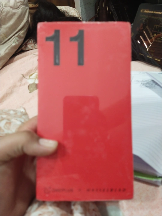 OnePlus 11 8/128 uploaded by Krishna Fab Retails on 5/22/2024
