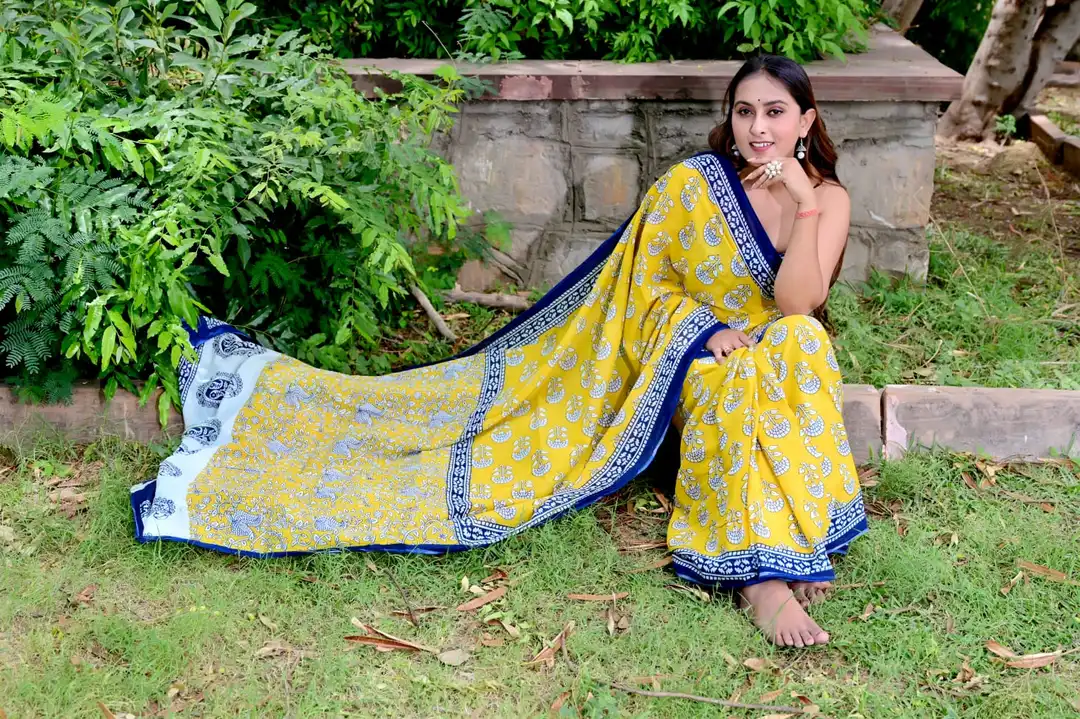 Pure cotton malmal saree soft cotton uploaded by @BAGRU_CRAFTS on 6/10/2023