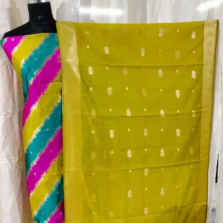 *BANARASI COTTON SILK TILFI JAMDANI DRESS MATERIAL*
==================

Banarasi Cotton silk Resham  uploaded by SK.ONLINE BANARASI SAREE on 6/10/2023