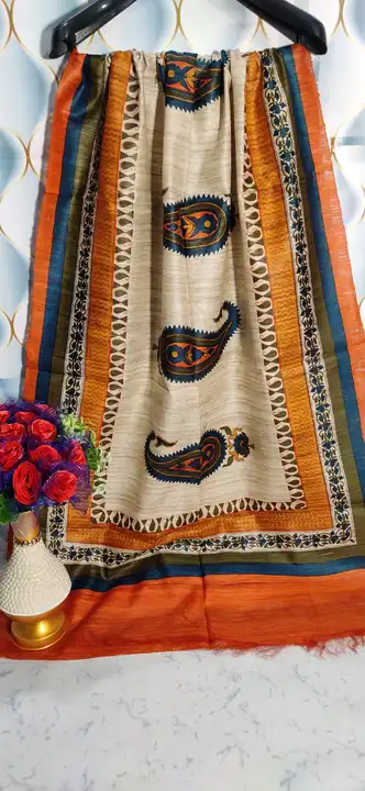 Tussar ghiccha pure silk dupatta 
Madhubani  print  
And 
Digital print dupatta
Ready to ship
Only d uploaded by business on 6/10/2023
