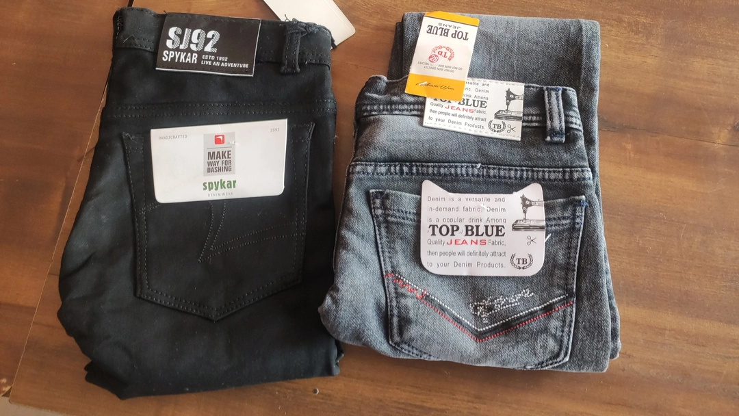 Ankle fit jeans  uploaded by Clothes shop on 6/11/2023