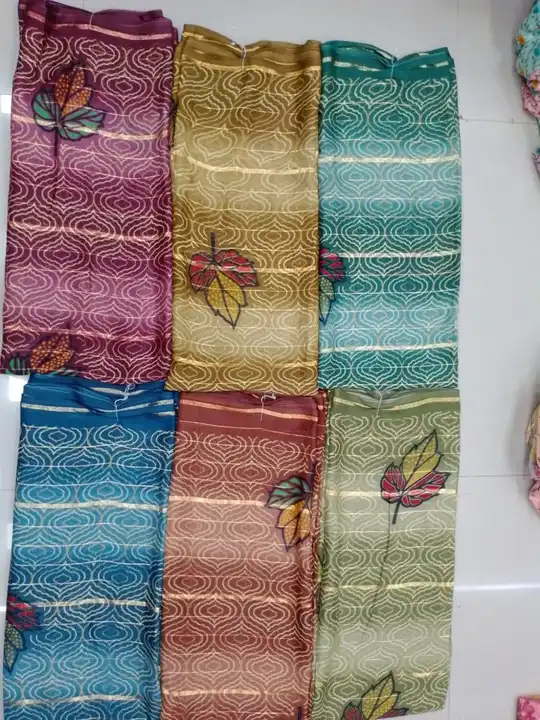 Printed saree uploaded by SAURYA LIFE STYLE on 6/11/2023