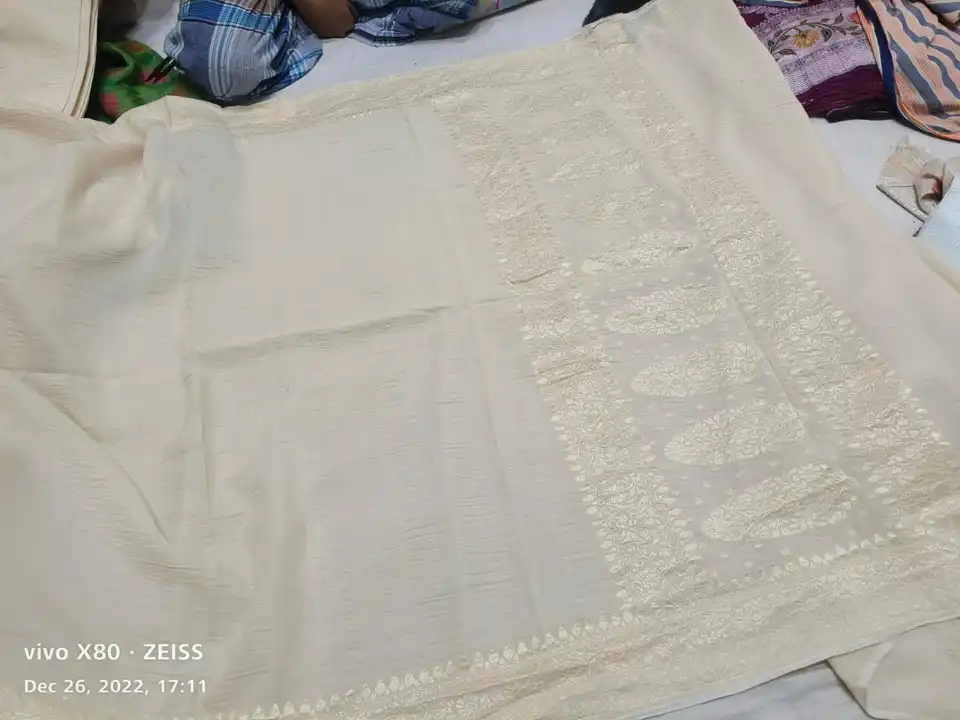 Banarasi Pure Moonga Silk Saree uploaded by Banarasi Weavers on 6/11/2023