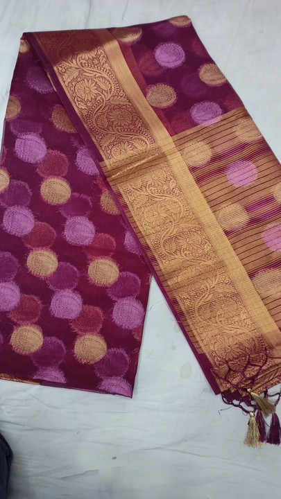 Organza & flora cotton silk sarees uploaded by Praveen traders on 6/12/2023