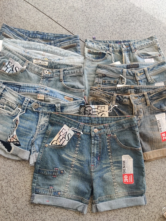 Post image Denim rugged shorts for sale.. 
8pc for 1500/-
Want to clear the stock....