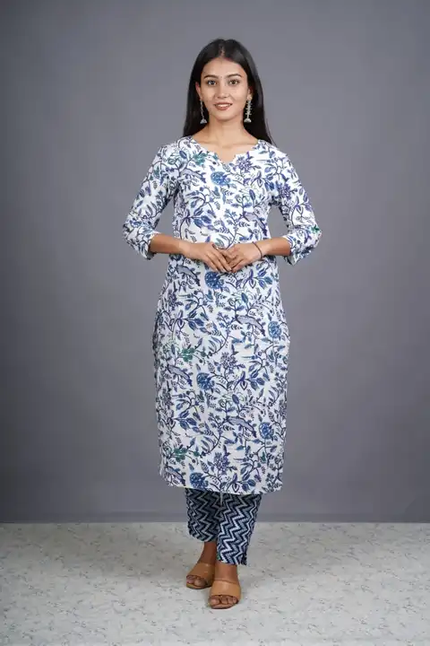 Cotton suits for women  uploaded by Shaki collection on 6/12/2023