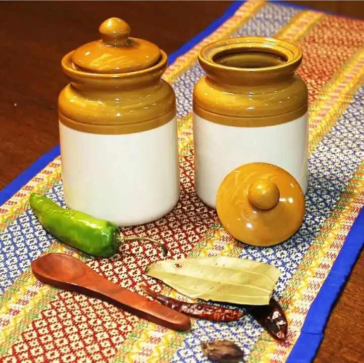 Ceramic pickle jar 🫙 uploaded by Fresh Mark Exports on 6/13/2023