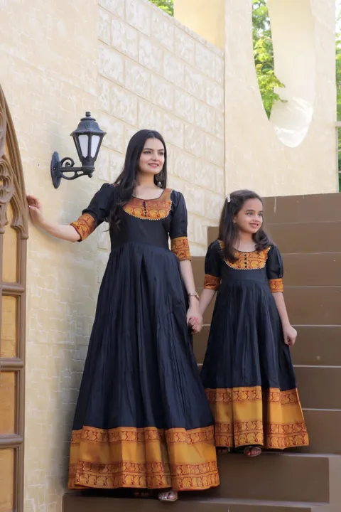 Mother daughter dresses lb uploaded by pink Rose fashion Store  on 6/13/2023