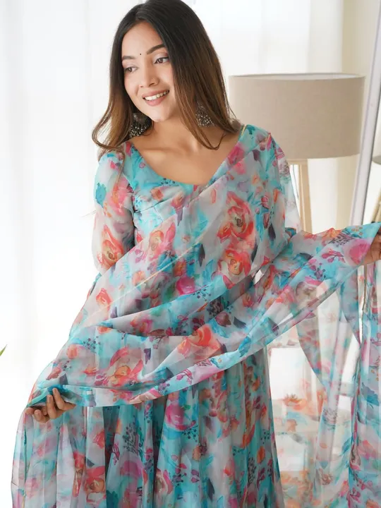 Anarkali Gown  uploaded by J. S. Fashion  on 6/13/2023