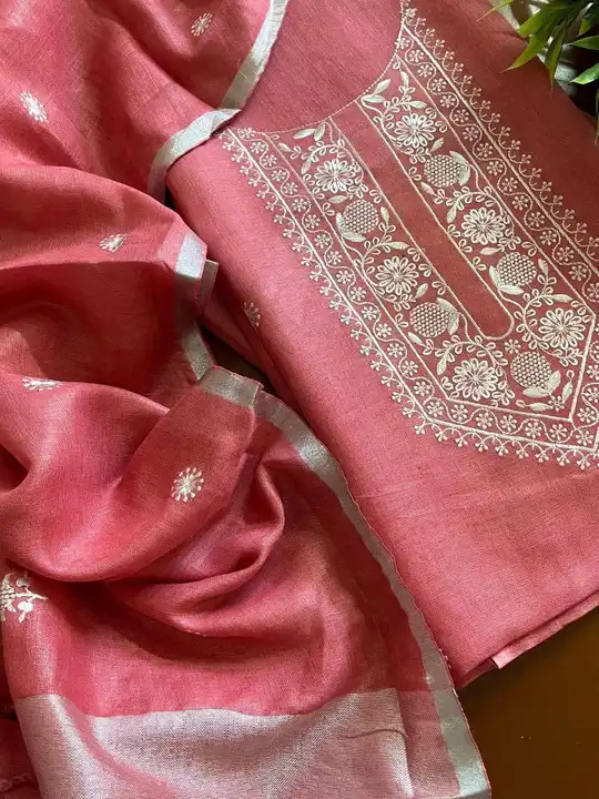 Linen imboidery work suit set  uploaded by Peehu handloom  on 6/14/2023