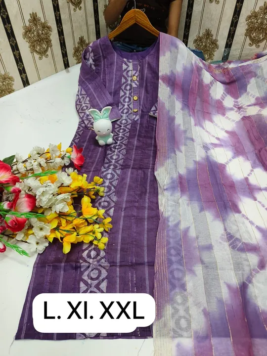 Post image ```DHAMAKA DESIGN BATIK PRINT*

NEW COLLECTION 🔥🔥🔥🔥

*KURTI AND DUPATTA SET WITH WORK*

*FABRIC - HEAVY MUSLIN with hand batik with lakhnavi work*

SIZE- L XL XXL 3XL 

*PRICE - 800 freee shipping* 

FULL STOCK AVAILABLE BOOK FAST 👆majisa🥰```
*booking complusary*