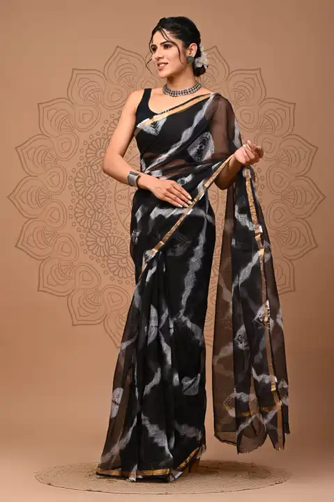 Kota Doria saree with blouse  uploaded by Tarun handicrafts on 6/14/2023