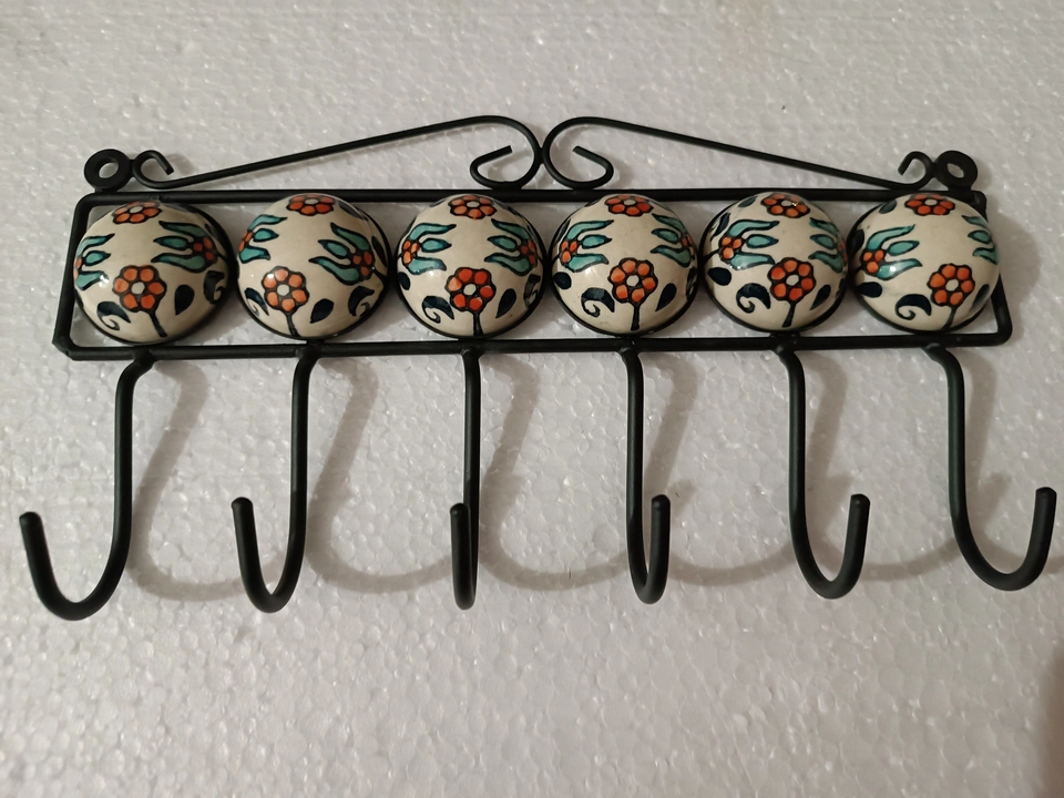 Hanger uploaded by Handicraft on 6/14/2023