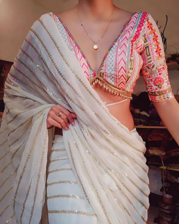 Saree uploaded by Alok export on 6/15/2023