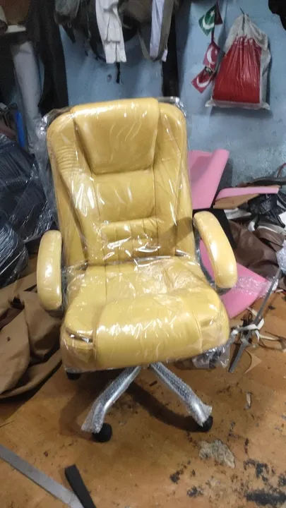 BOSS chair  uploaded by business on 6/15/2023