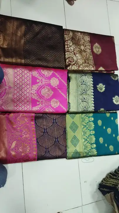 Banarashi silk uploaded by Shree kamdhenu textile on 6/15/2023