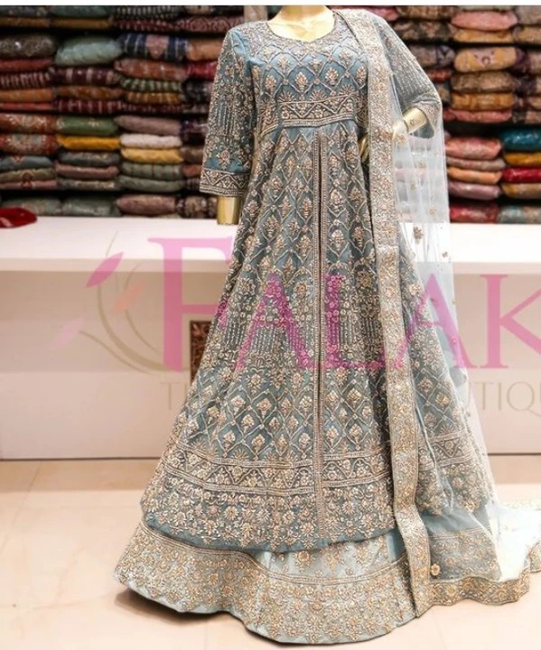 Post image I want 1-10 pieces of Bridel lehenga choli  at a total order value of 10000. Please send me price if you have this available.