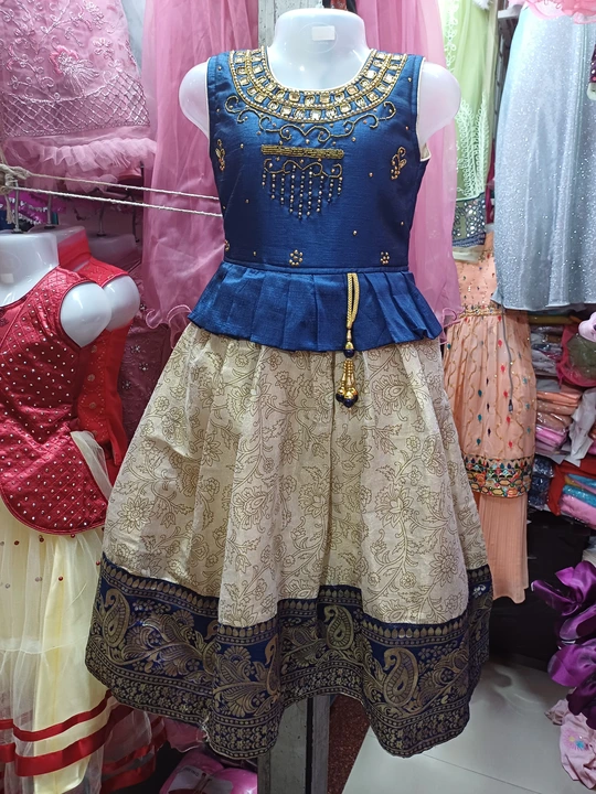 Product uploaded by Shabra Dresses on 6/15/2023