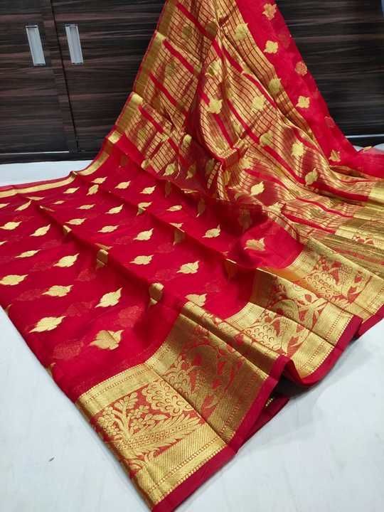 Post image New fancy collection of saree...
Cotton silk material..
All over butta..
Chit pallu..
Running blouse..
One side big border..

*Rs.850/-+Shipping*
😍😍😍😍😍😍