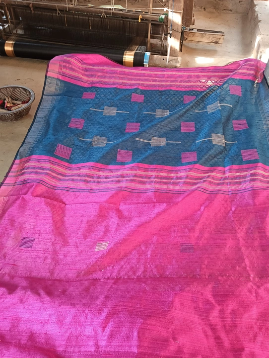 Product uploaded by Hendloom silk saree and sut on 6/1/2024