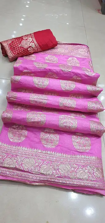 Pure dola silk saree uploaded by Narayan and sons jaipur rajasthan india on 6/16/2023