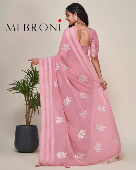 Manjari Vastra Georgette Fabric with blouse design Gives Feels! uploaded by Mebroni  on 6/16/2023