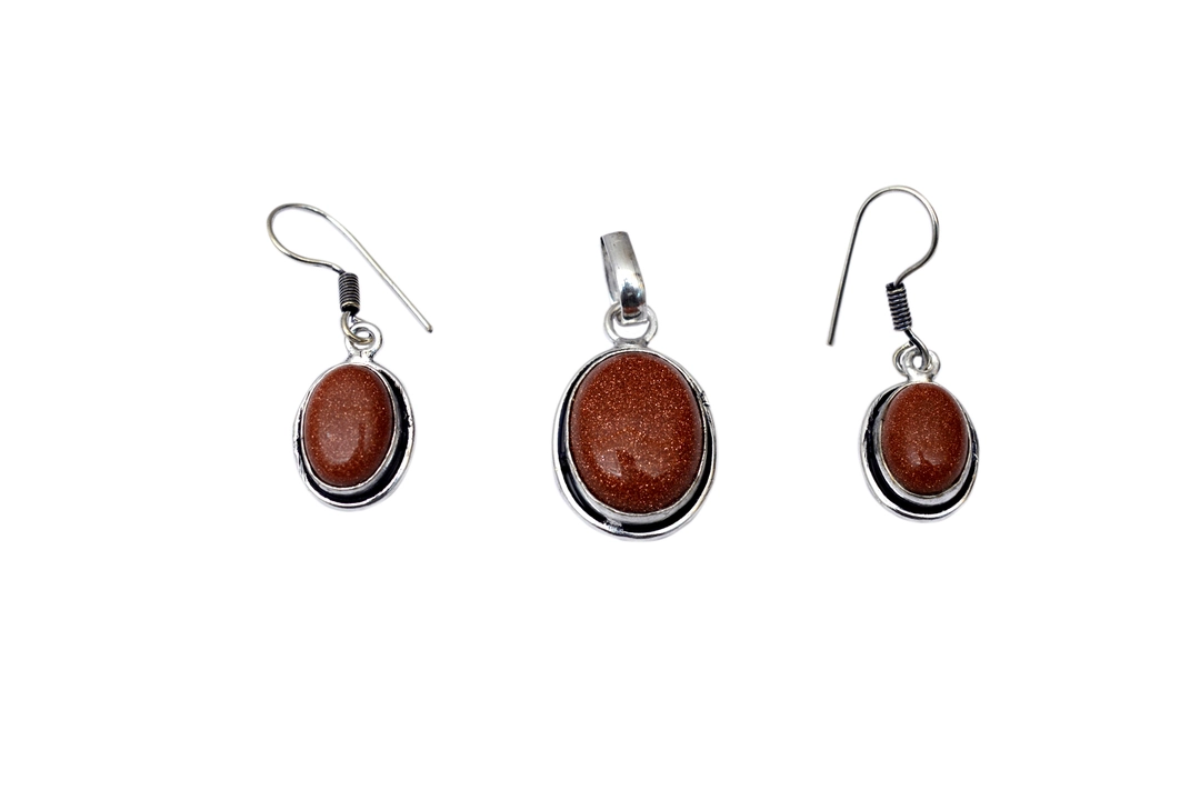 Gemstone Pendant with earrings  uploaded by Shree Hanuman Enterprise on 5/10/2024